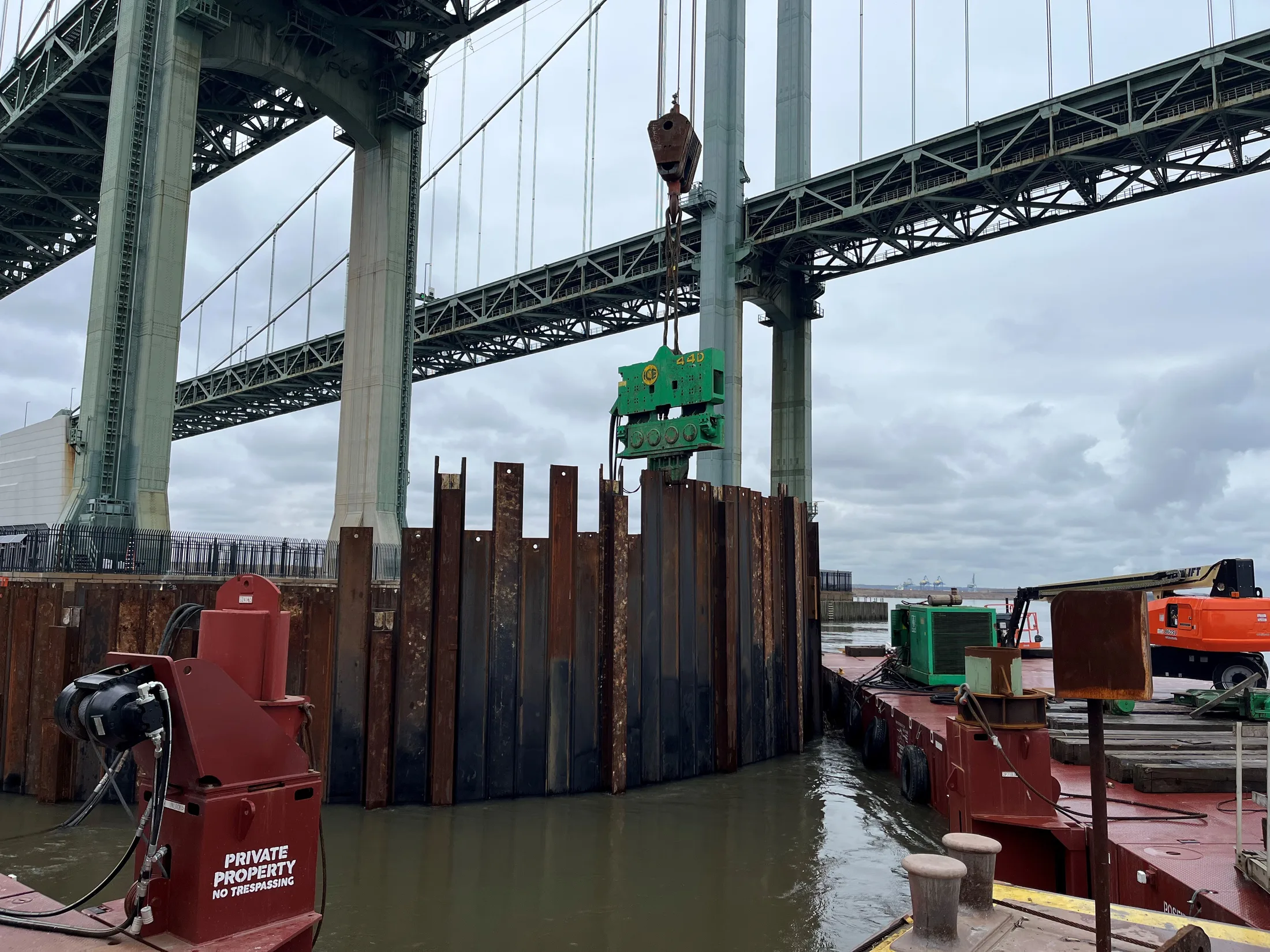 DMB Ship Collision - driving piles of cell