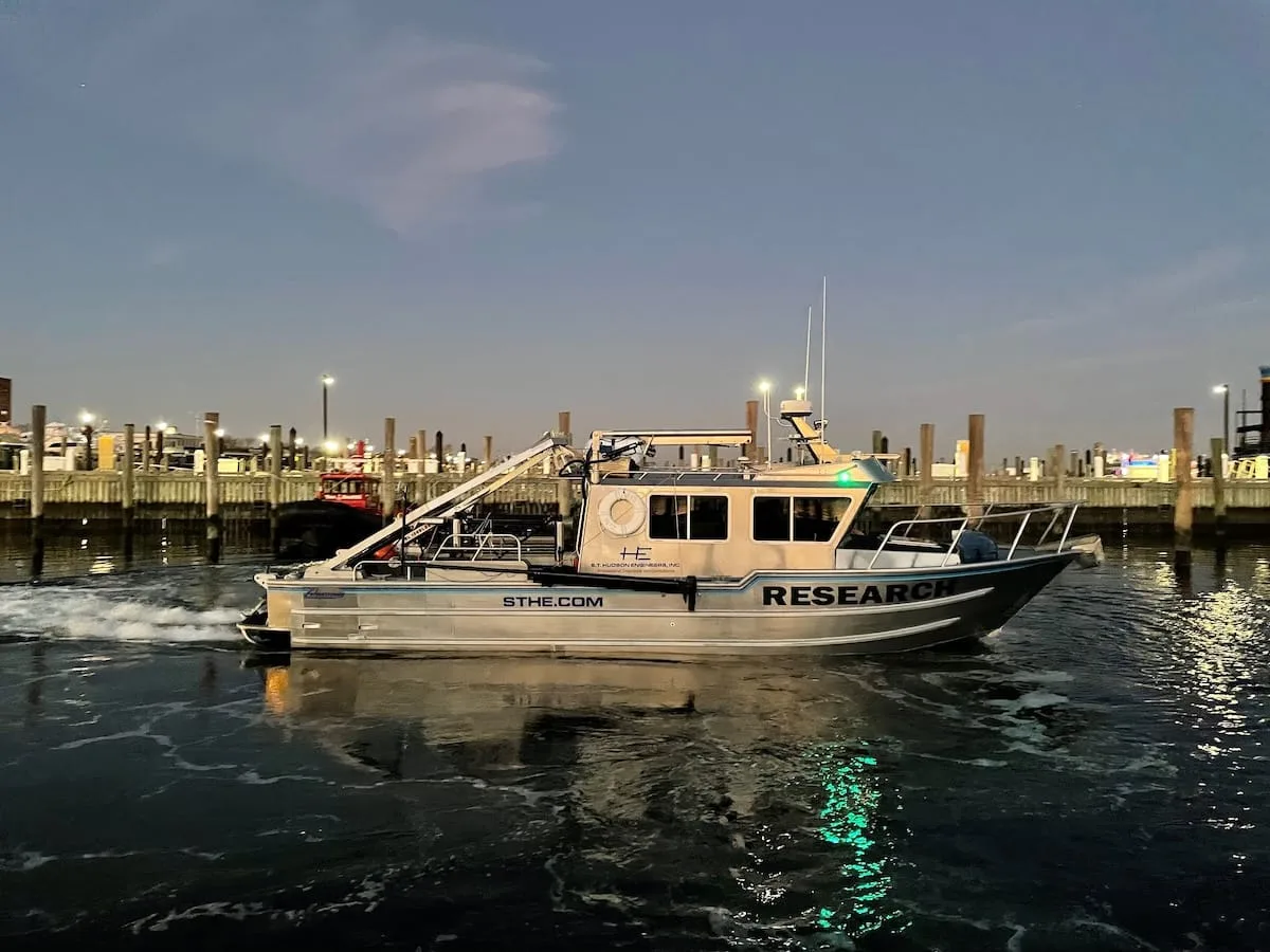 MV-Yeti _ Atlantic Highlands marina