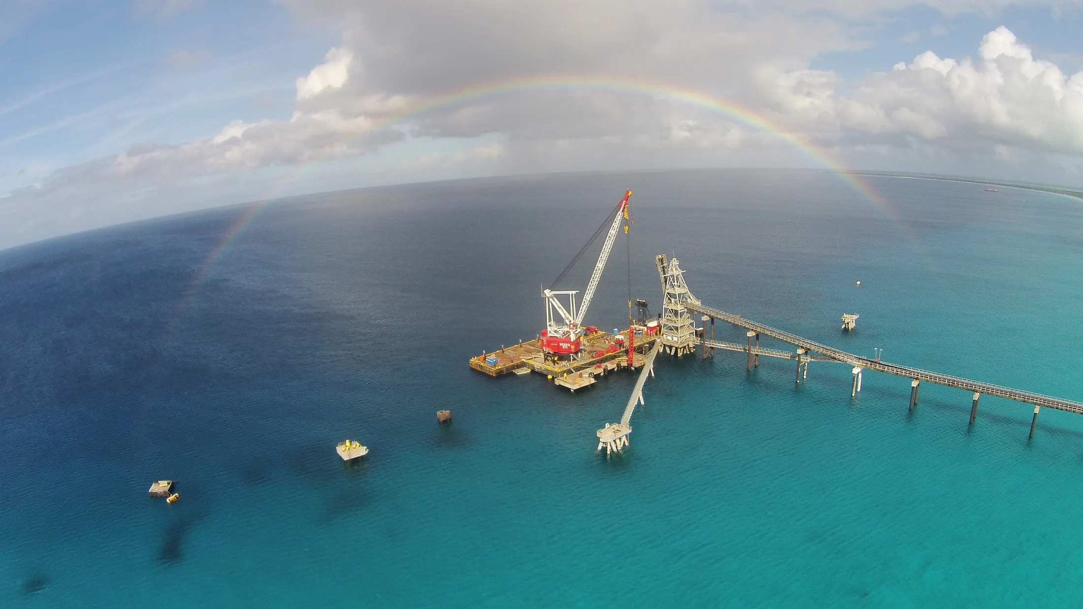 Morton - rig with rainbow